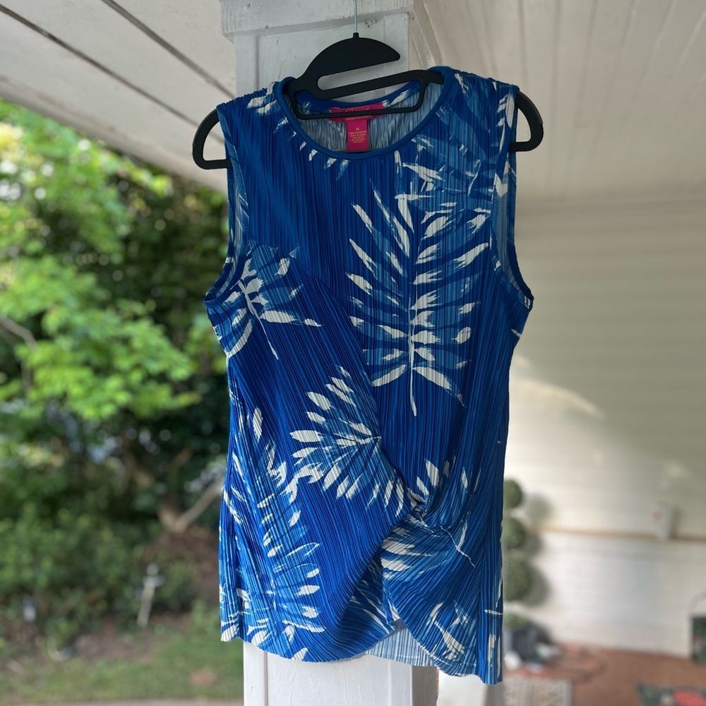 Catherine Women’s Colbolt blue and white Top. Size M. FC